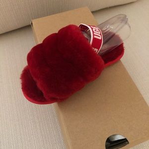 Children’s UGG Slides - Size 10